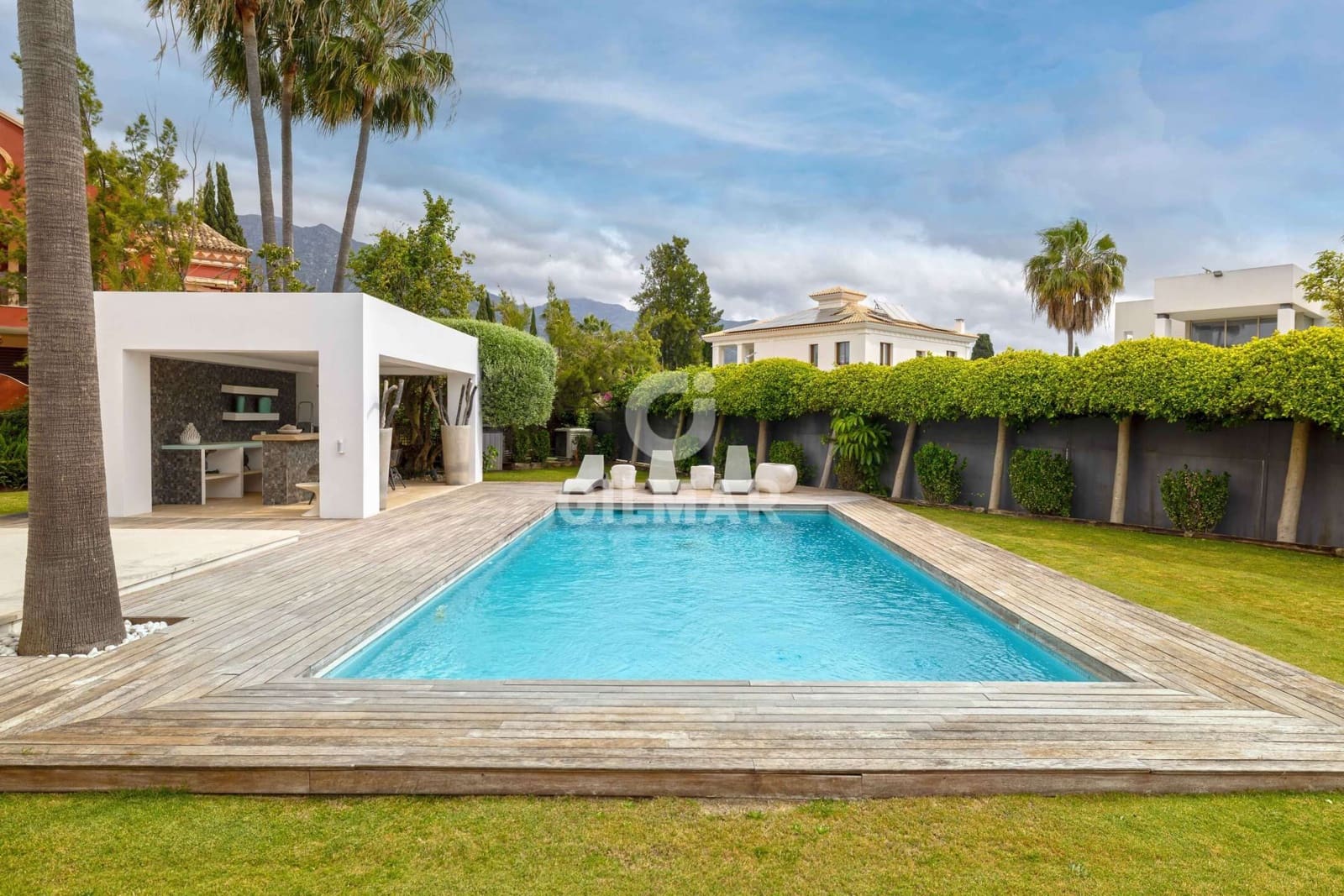 5 sovrum Villa till salu i Golden Mile med pool garage - 4 150 000 € (Ref: 9227934)