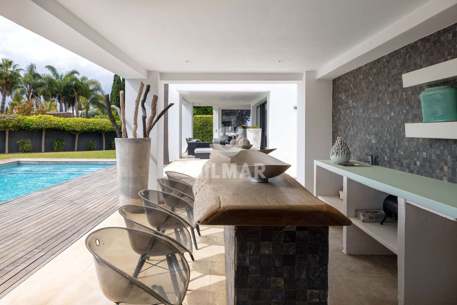 5 sovrum Villa till salu i Golden Mile med pool garage - 4 150 000 € (Ref: 9227934)