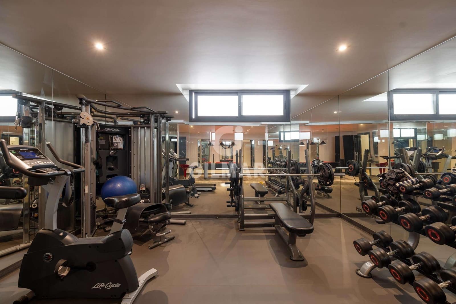 5 sovrum Villa till salu i Golden Mile med pool garage - 4 150 000 € (Ref: 9227934)