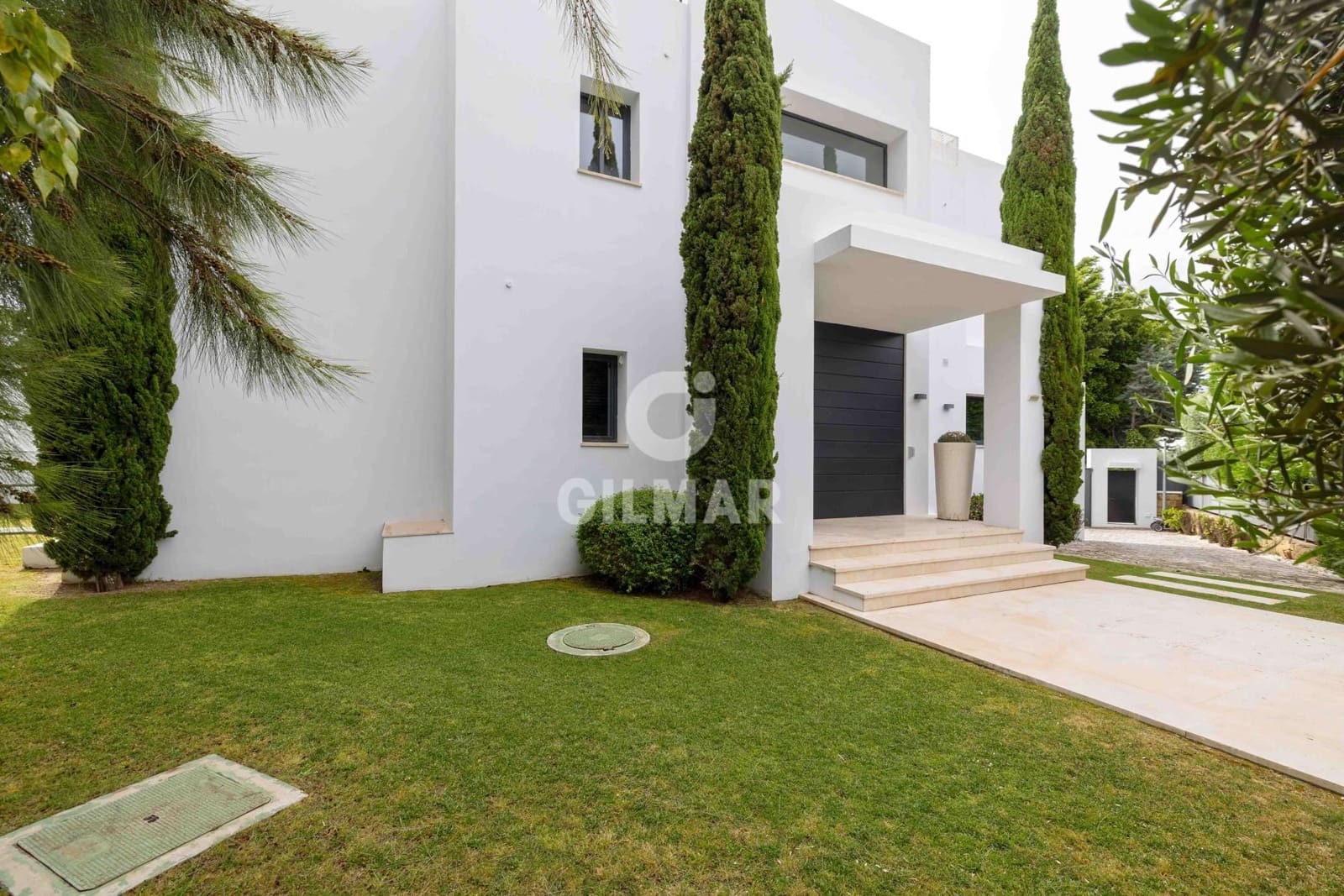 5 sovrum Villa till salu i Golden Mile med pool garage - 4 150 000 € (Ref: 9227934)