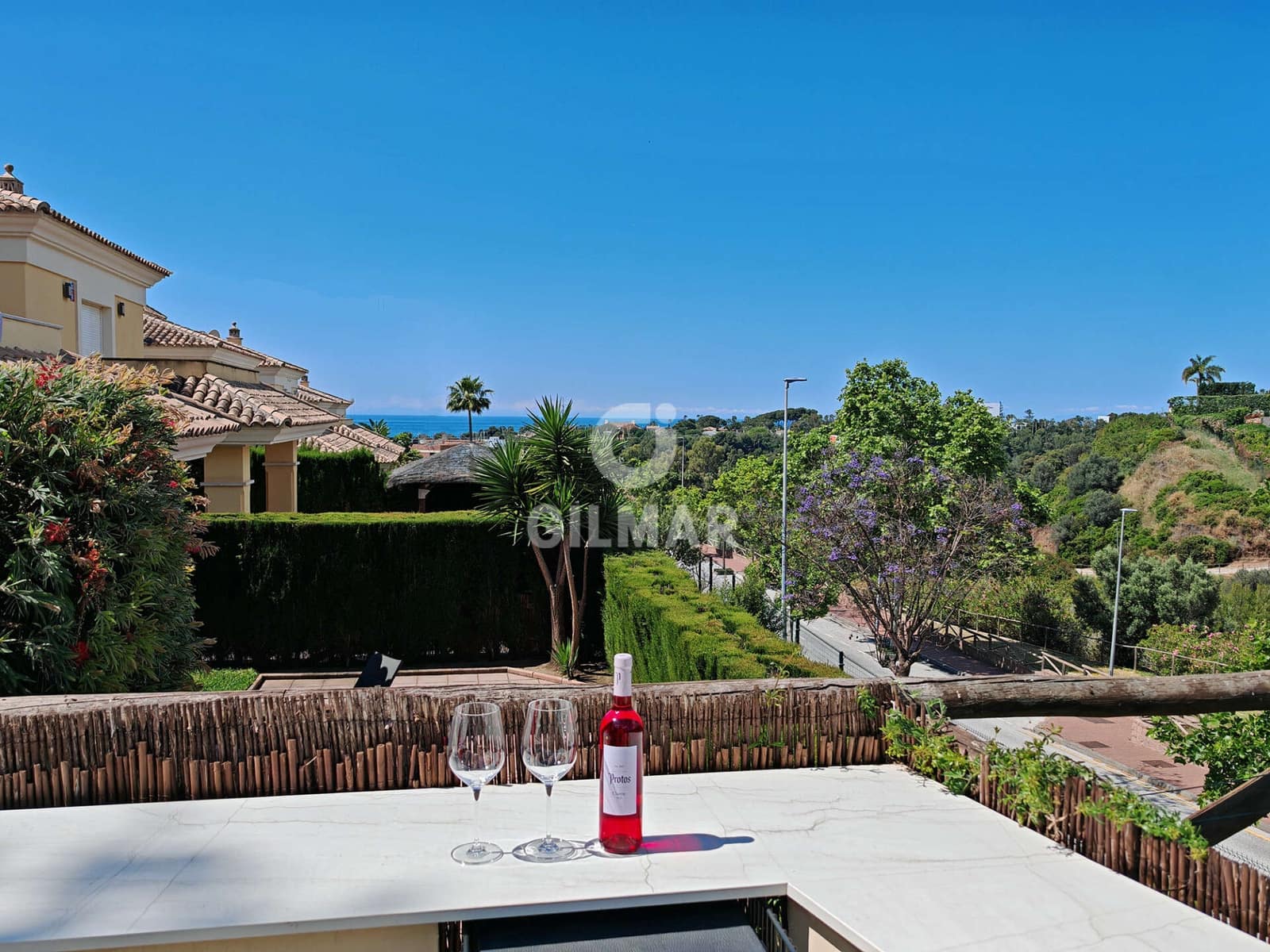 4 sypialnia Willa na sprzedaż w Marbella z basenem garażem - 1 995 000 € (Ref: 9227935)