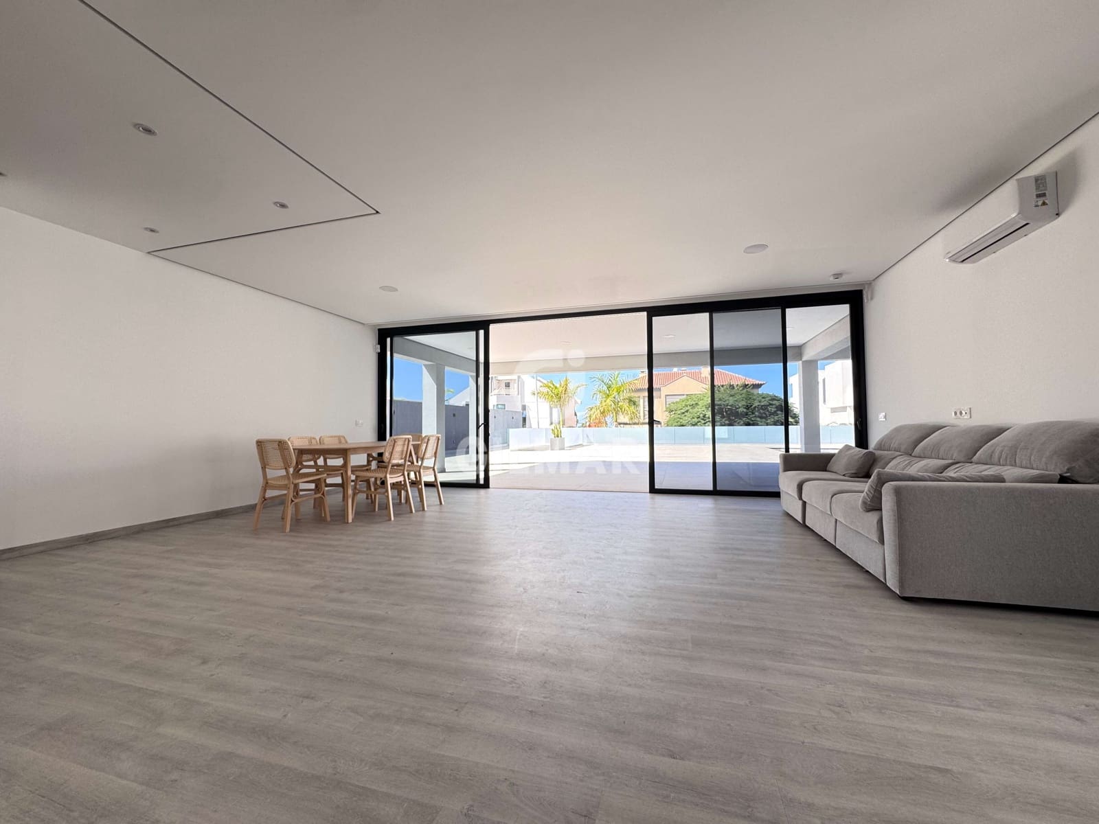 4 soverom Villa til salgs i El Madronal med svømmebasseng garasje - € 1 850 000 (Ref: 9228033)