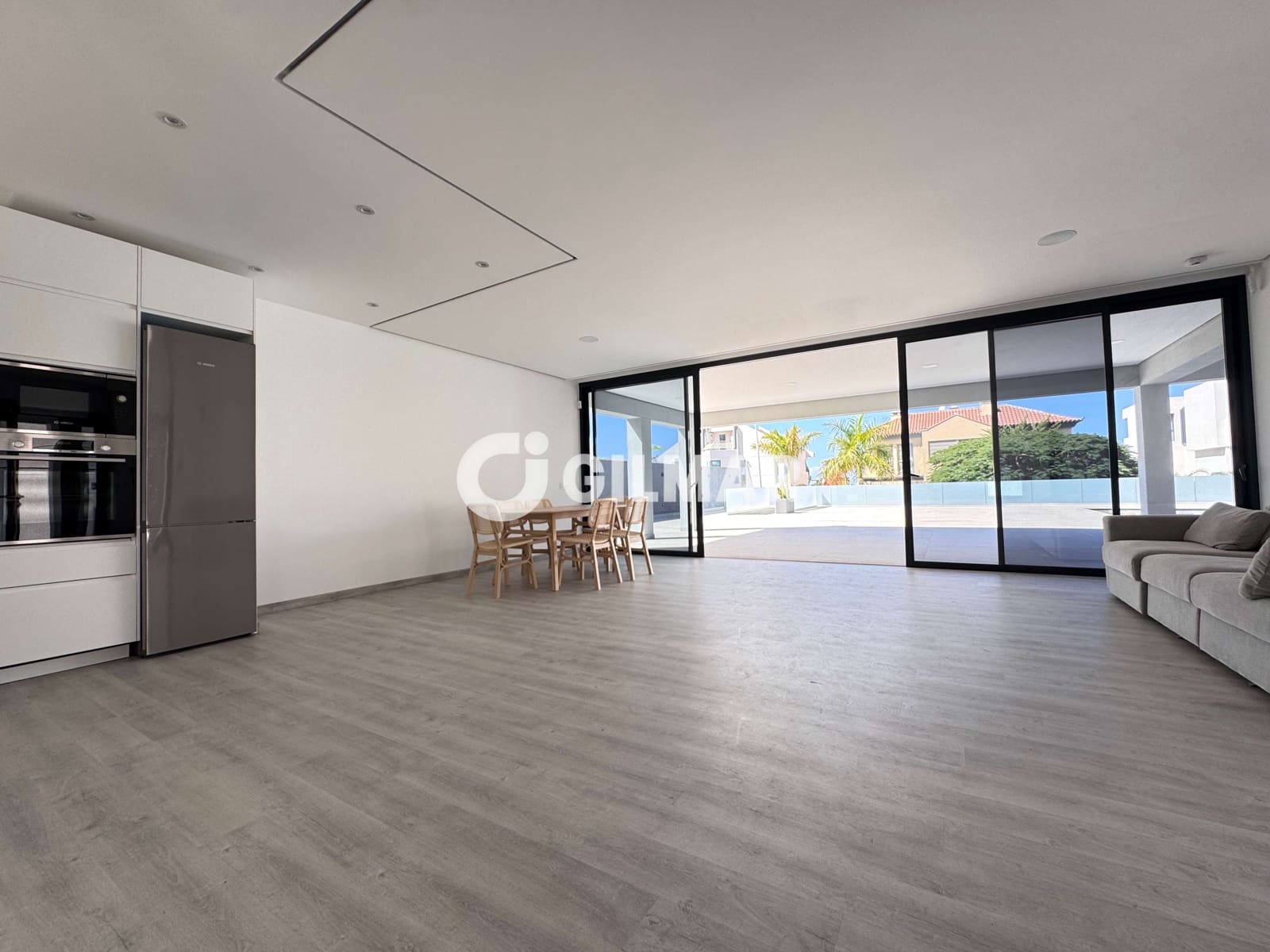 4 soveværelse Villa til salg i El Madronal med swimmingpool garage - € 1.750.000 (Ref: 9228033)