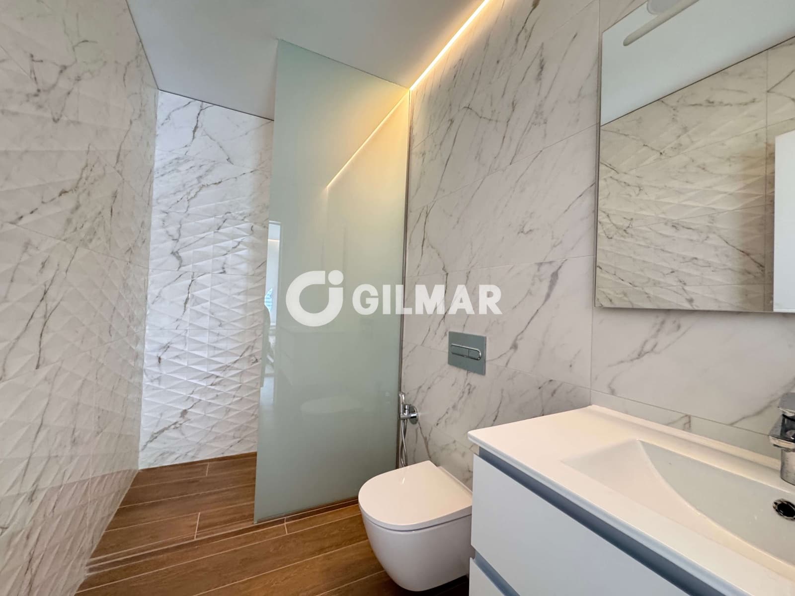 4 soveværelse Villa til salg i El Madronal med swimmingpool garage - € 1.750.000 (Ref: 9228033)