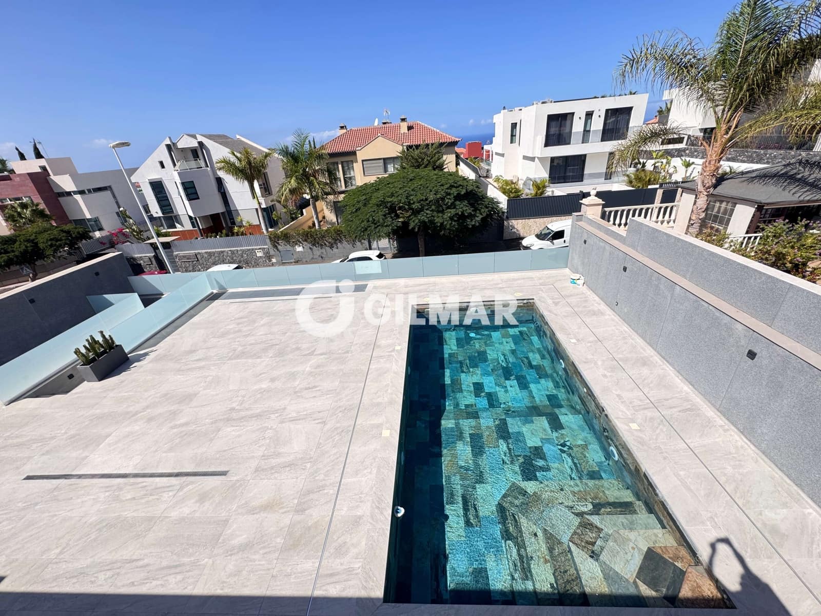 4 soveværelse Villa til salg i El Madronal med swimmingpool garage - € 1.750.000 (Ref: 9228033)