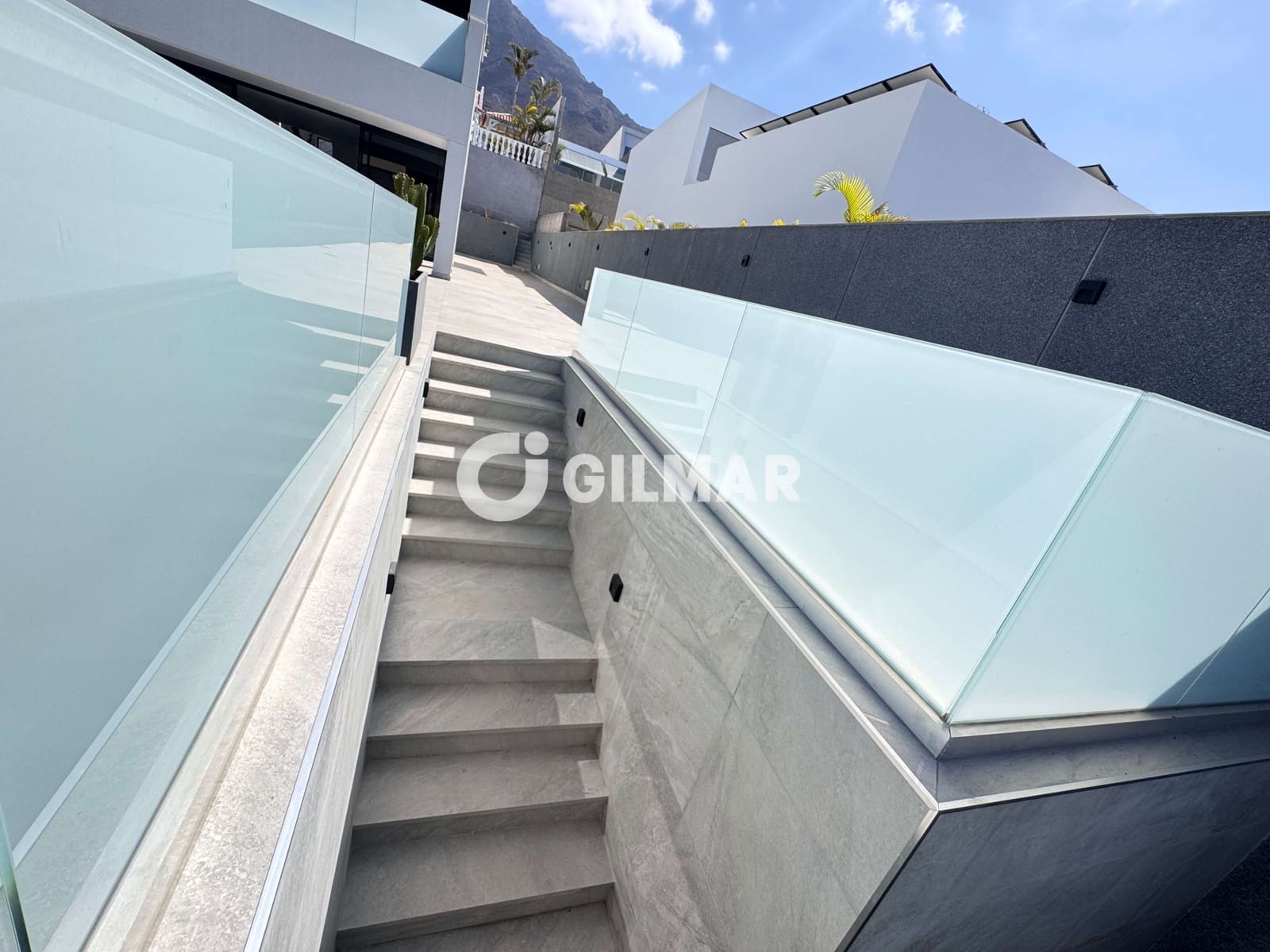 4 soveværelse Villa til salg i El Madronal med swimmingpool garage - € 1.750.000 (Ref: 9228033)