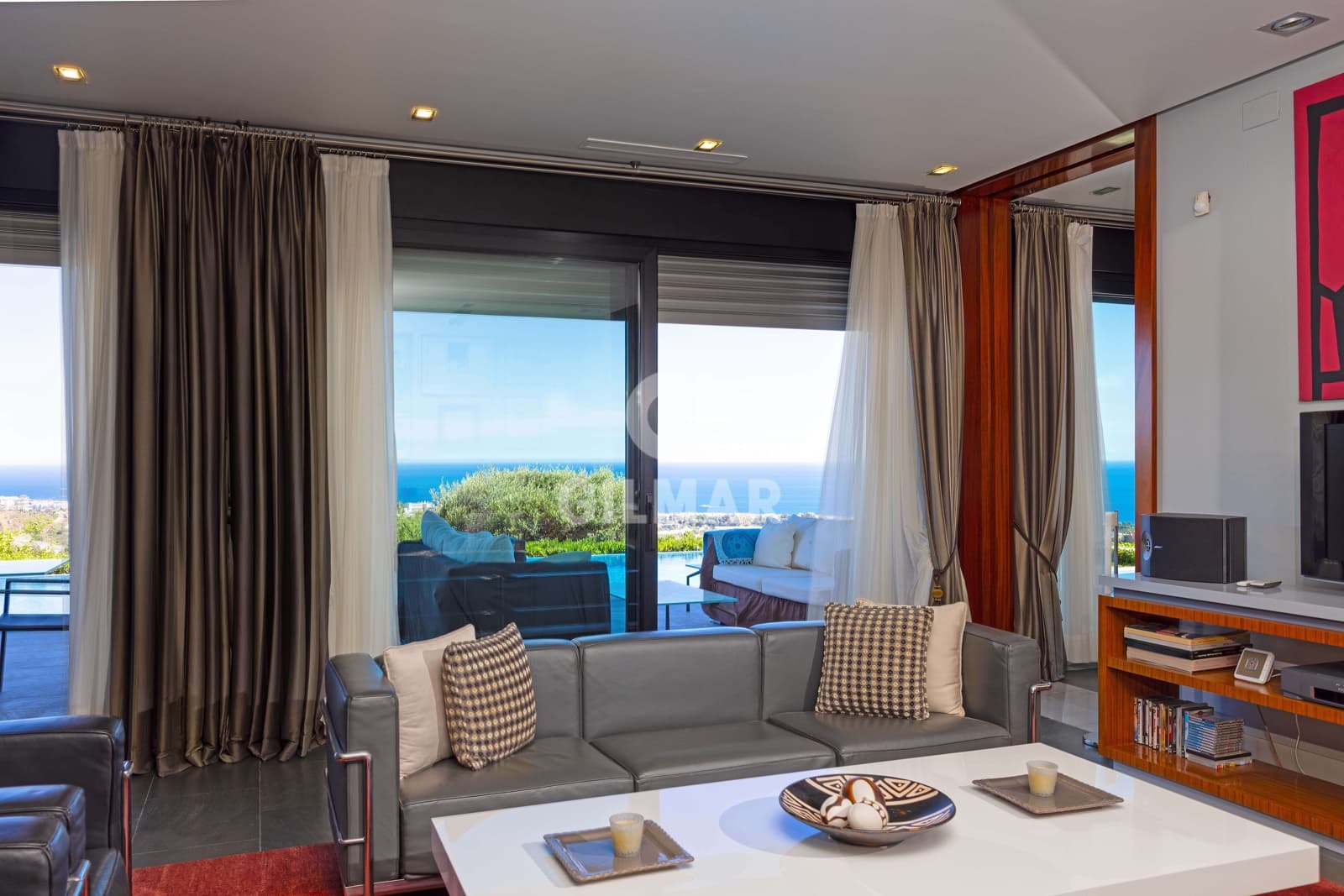 5 sypialnia Willa na sprzedaż w Marbella z basenem garażem - 3 500 000 € (Ref: 9228034)