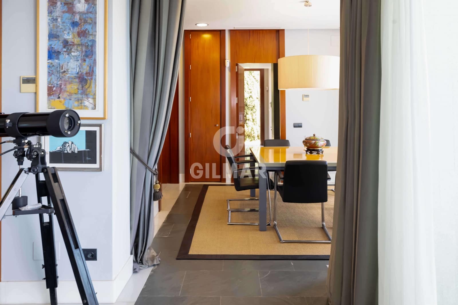 5 sypialnia Willa na sprzedaż w Marbella z basenem garażem - 3 500 000 € (Ref: 9228034)