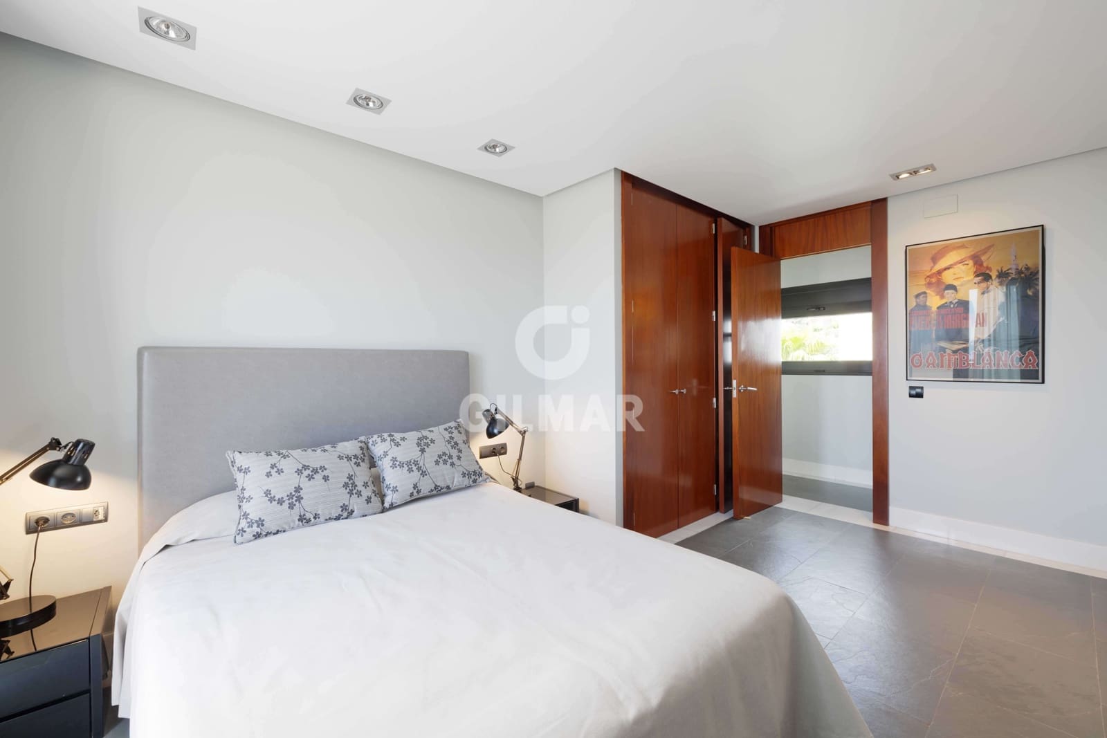 5 sypialnia Willa na sprzedaż w Marbella z basenem garażem - 3 500 000 € (Ref: 9228034)