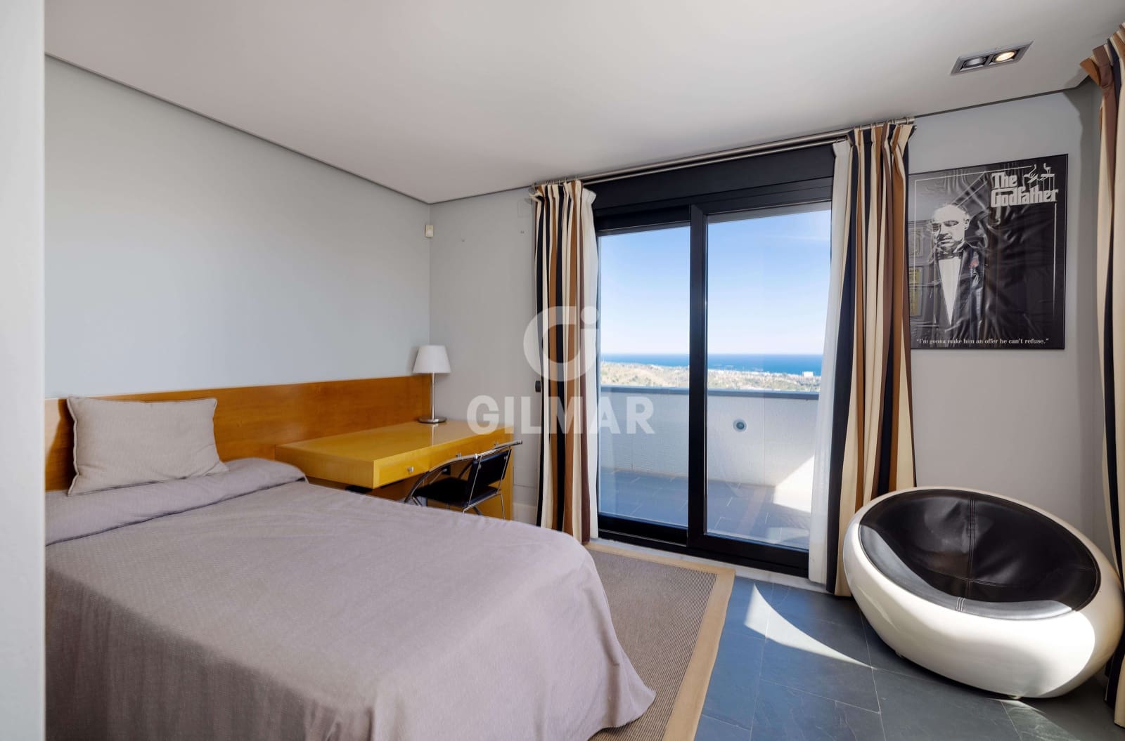 5 sypialnia Willa na sprzedaż w Marbella z basenem garażem - 3 500 000 € (Ref: 9228034)