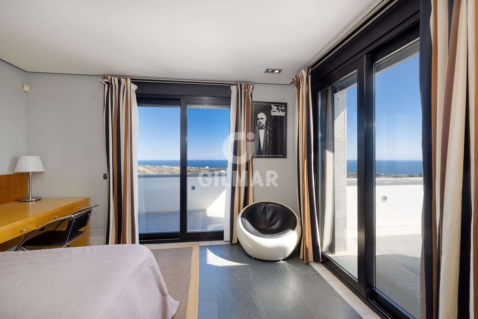 5 sypialnia Willa na sprzedaż w Marbella z basenem garażem - 3 500 000 € (Ref: 9228034)