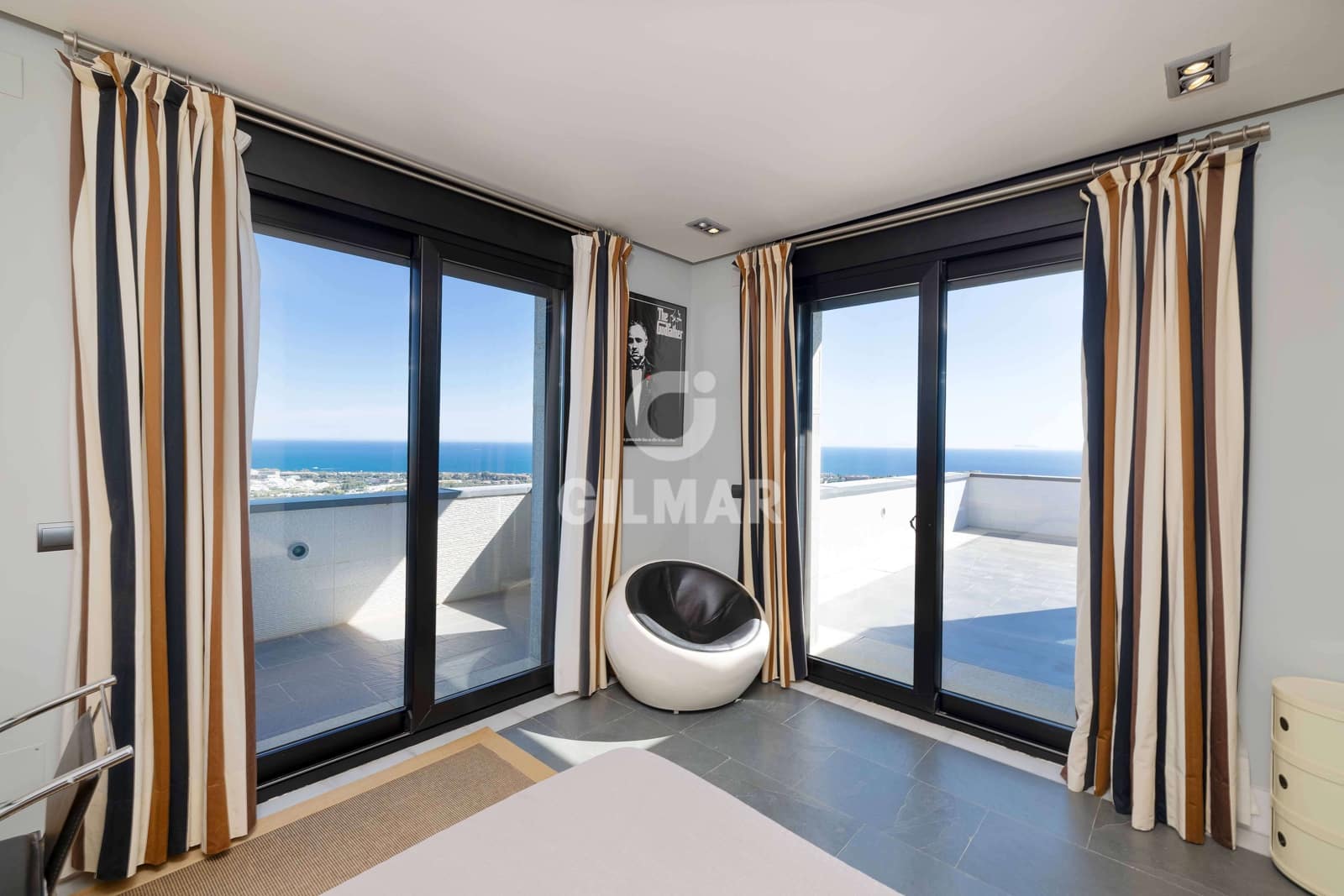 5 sypialnia Willa na sprzedaż w Marbella z basenem garażem - 3 500 000 € (Ref: 9228034)