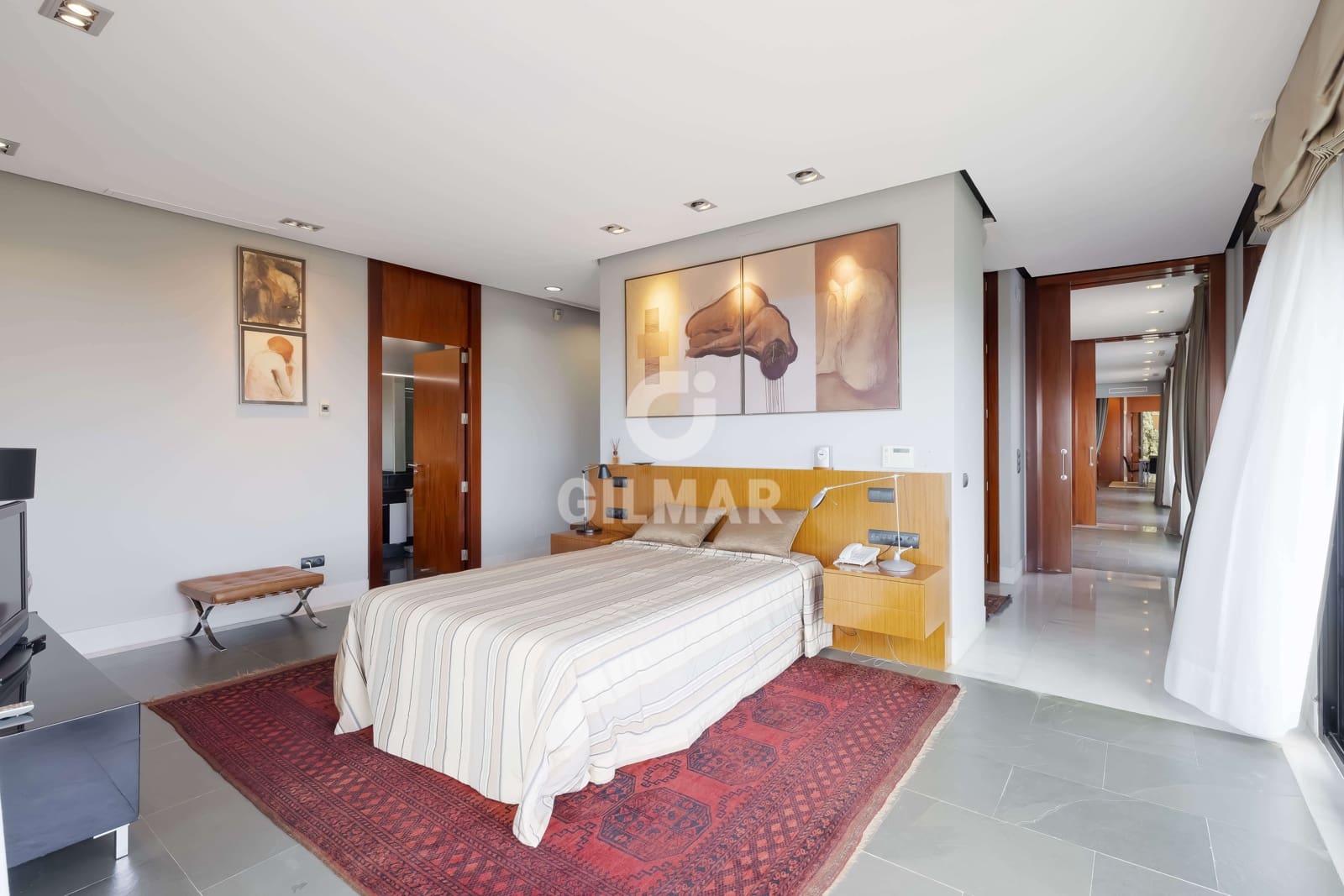 5 sypialnia Willa na sprzedaż w Marbella z basenem garażem - 3 500 000 € (Ref: 9228034)