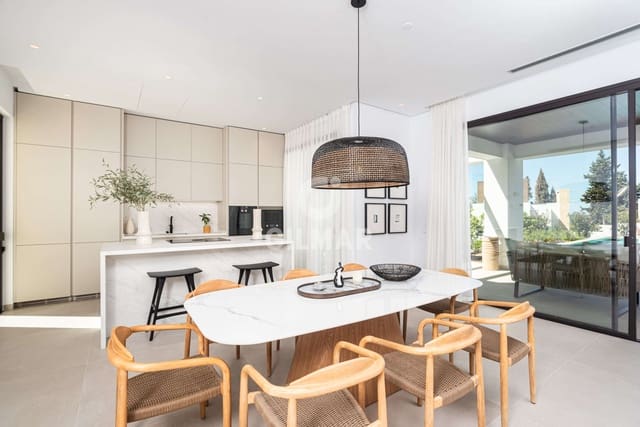 5 soveværelse Villa til salg i La Merced, Marbella med swimmingpool garage - € 4.500.000 (Ref: 9228035)