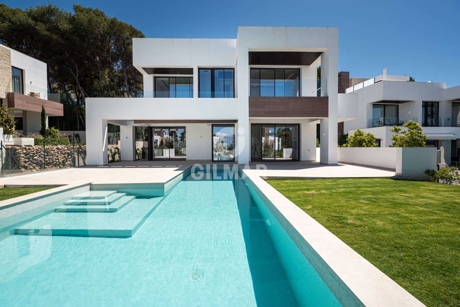 5 chambre Villa/Maison à vendre à Marbella avec piscine garage - 4 200 000 € (Ref: 9228036)