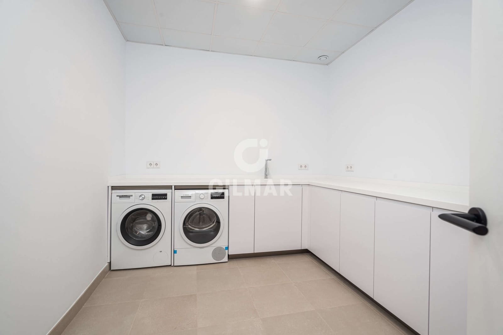 5 chambre Villa/Maison à vendre à Marbella avec piscine garage - 4 200 000 € (Ref: 9228036)