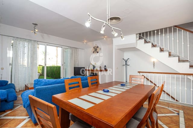 3 quarto Moradia em Banda para venda em Alicate, Marbella com piscina garagem - 1 190 000 € (Ref: 9228038)