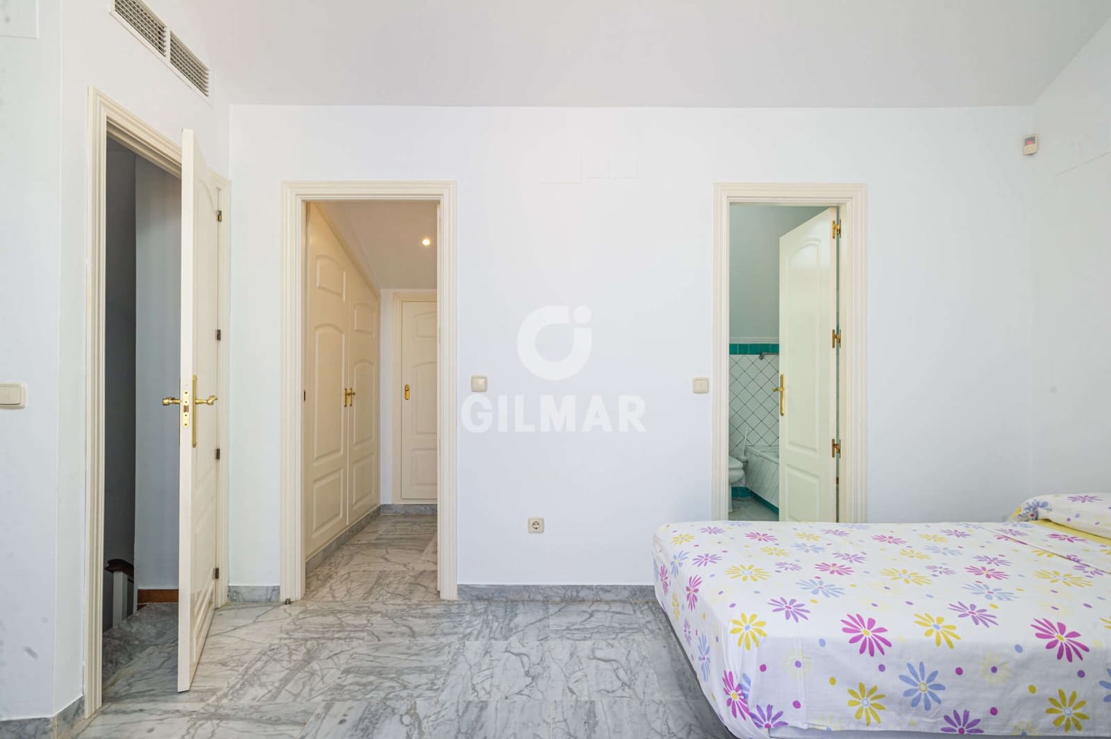 3 soveværelse Rækkehus til salg i Marbella med swimmingpool garage - € 1.190.000 (Ref: 9228038)