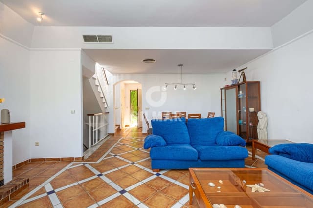 3 quarto Moradia em Banda para venda em Alicate, Marbella com piscina garagem - 1 190 000 € (Ref: 9228038)