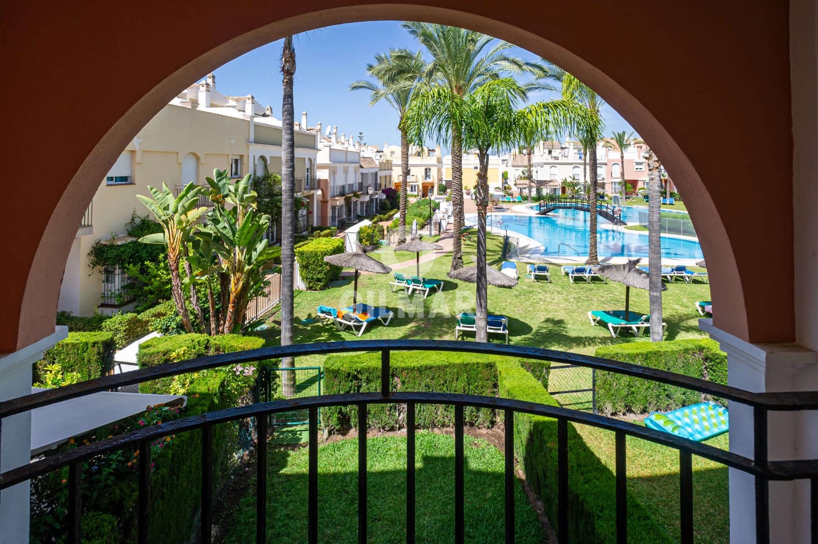 3 soveværelse Rækkehus til salg i Marbella med swimmingpool garage - € 1.190.000 (Ref: 9228038)