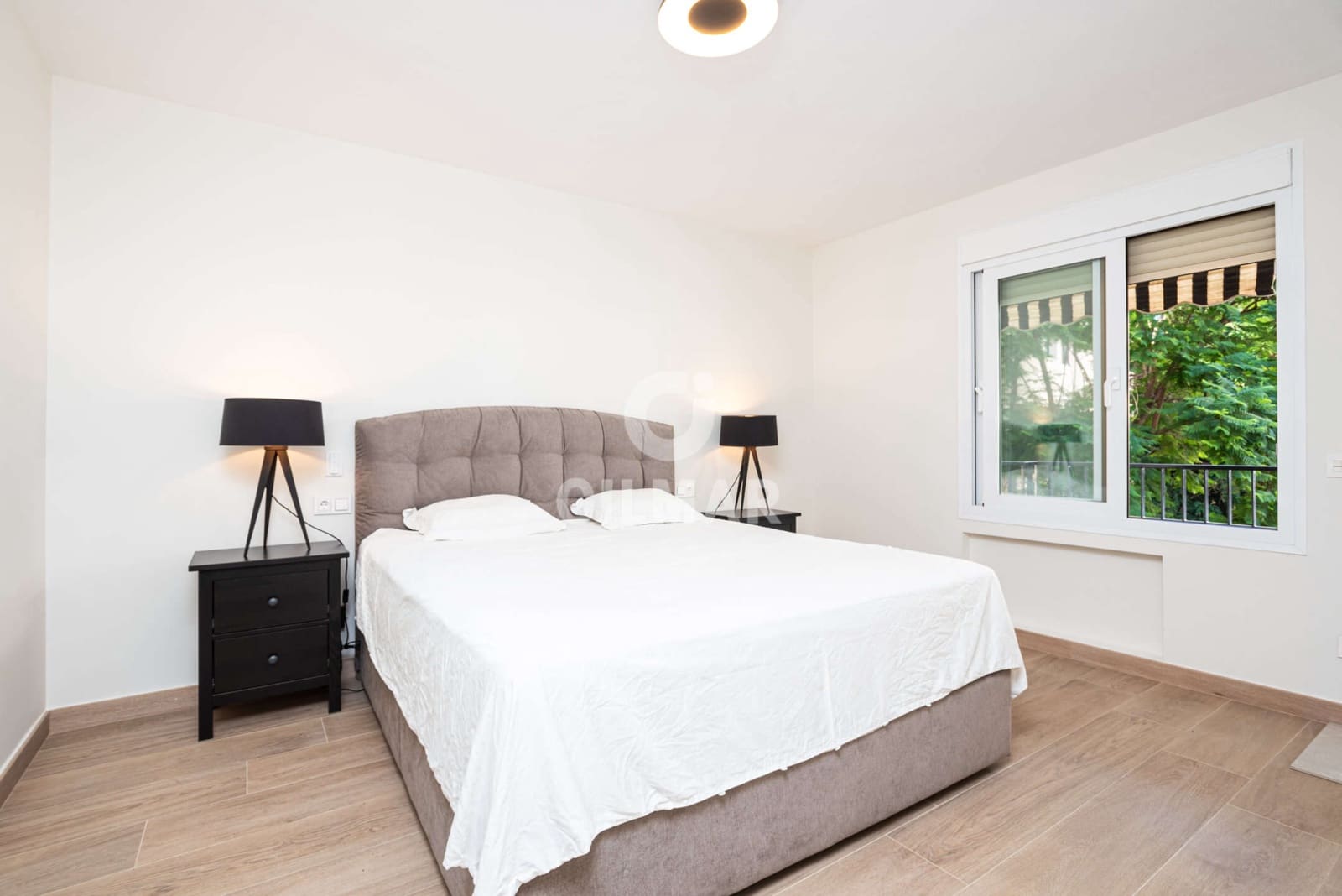 4 makuuhuone Asunto myytävänä paikassa Marbella mukana 
autotalli - 895 000 € (Ref: 9228040)