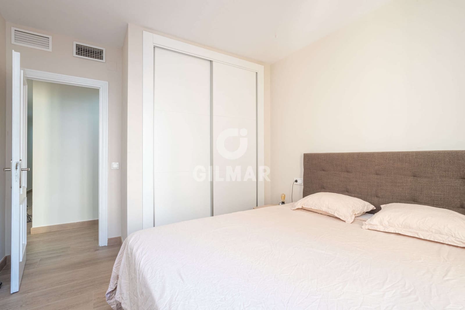 4 makuuhuone Asunto myytävänä paikassa Marbella mukana 
autotalli - 895 000 € (Ref: 9228040)