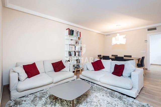 4 bedroom Flat for sale in Ricardo Soriano, Marbella with garage - € 895,000 (Ref: 9228040)