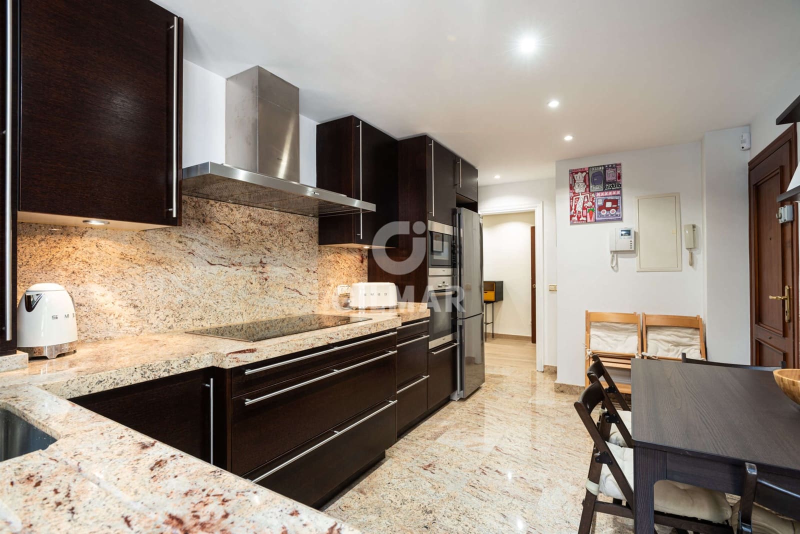 4 makuuhuone Asunto myytävänä paikassa Marbella mukana 
autotalli - 895 000 € (Ref: 9228040)