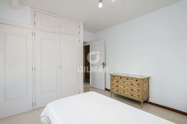 4 bedroom Flat for sale in Huerta Belón - Calvario, Marbella - € 670,000 (Ref: 9228041)