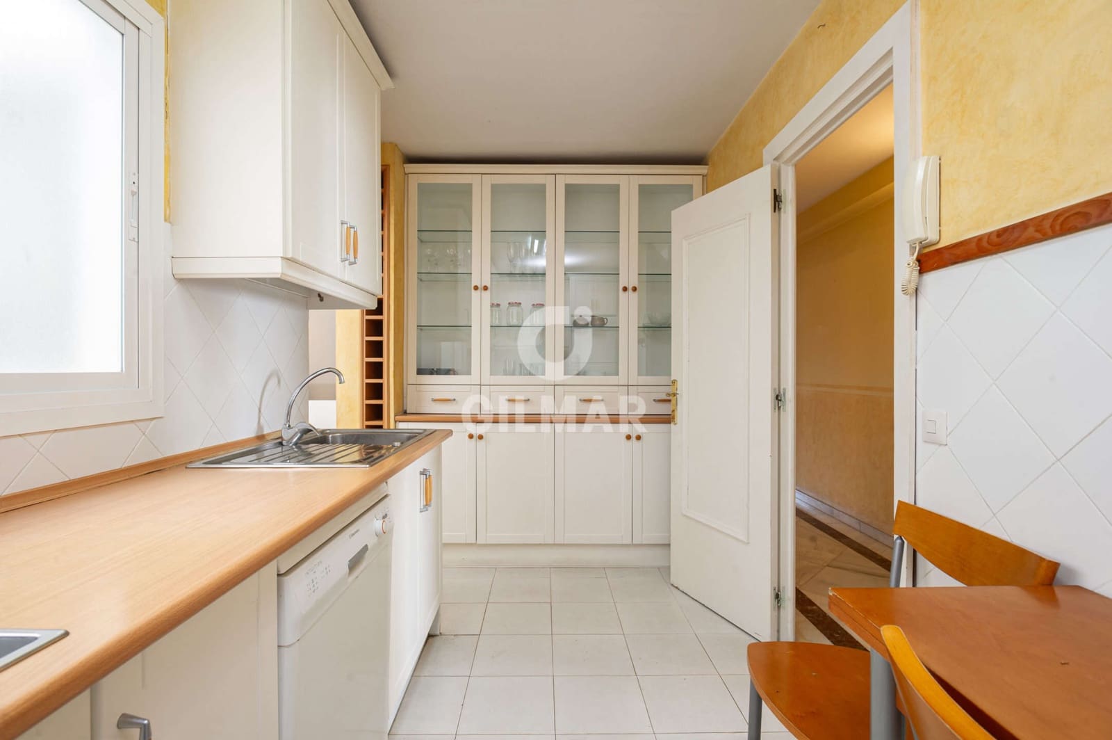 4 soverom Leilighet til salgs i Marbella - € 670 000 (Ref: 9228041)