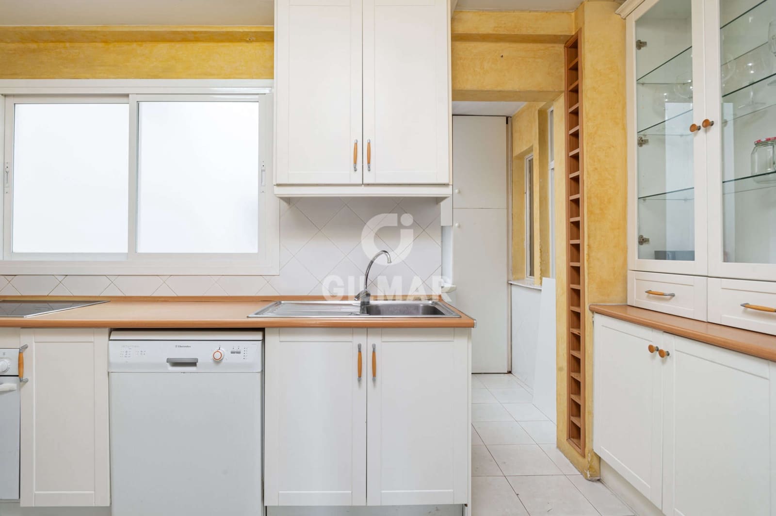 4 soverom Leilighet til salgs i Marbella - € 670 000 (Ref: 9228041)