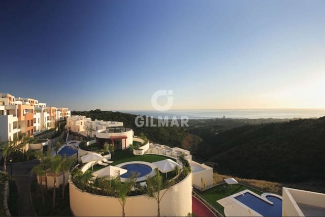 2 sovrum Lägenhet till salu i Los Monteros, Marbella med pool garage - 370 000 € (Ref: 9228042)