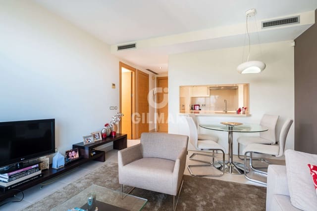 2 sovrum Lägenhet till salu i Los Monteros, Marbella med pool garage - 370 000 € (Ref: 9228042)