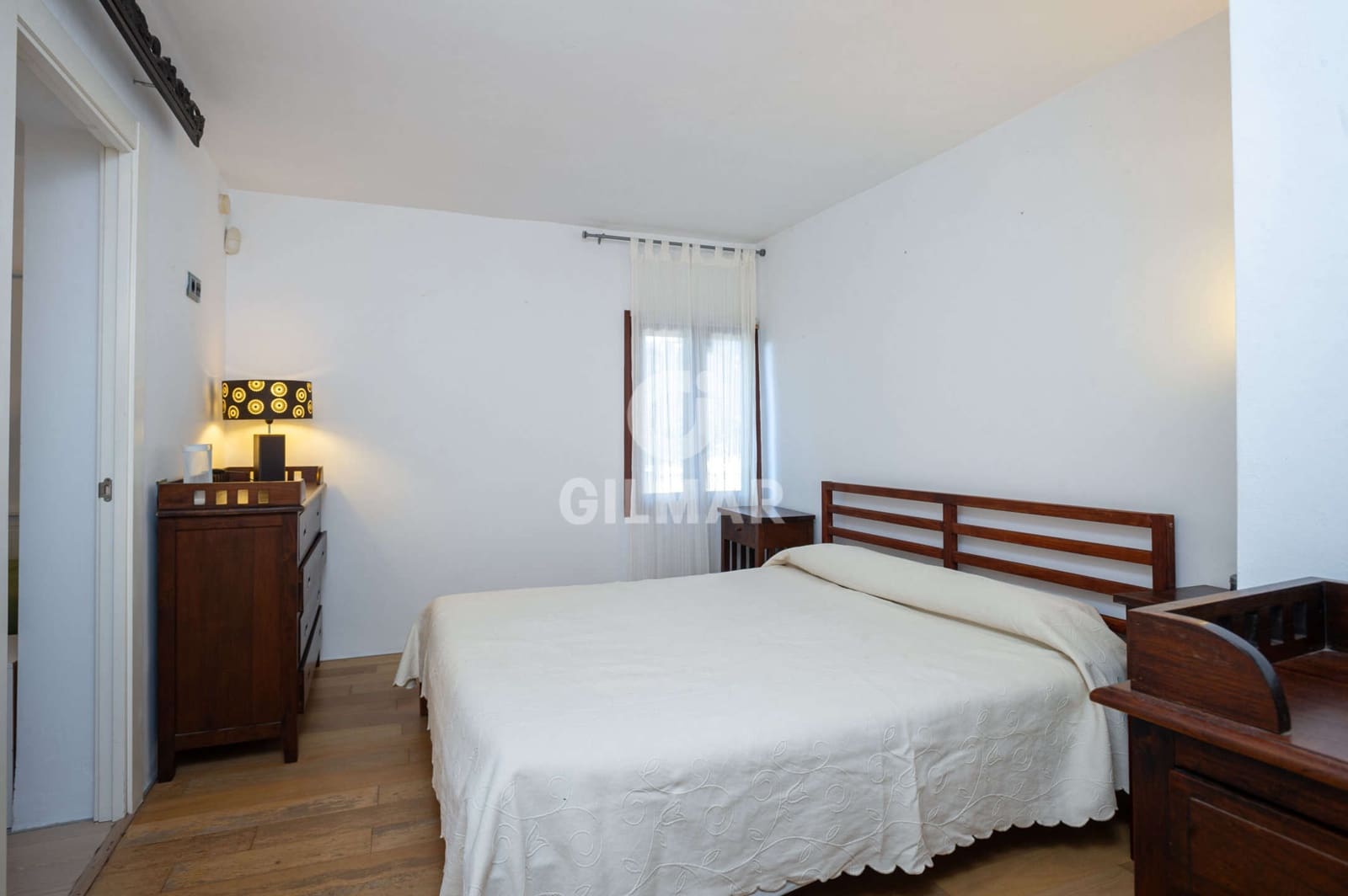 3 quarto Moradia Geminada para venda em Golden Mile com piscina - 595 000 € (Ref: 9228044)