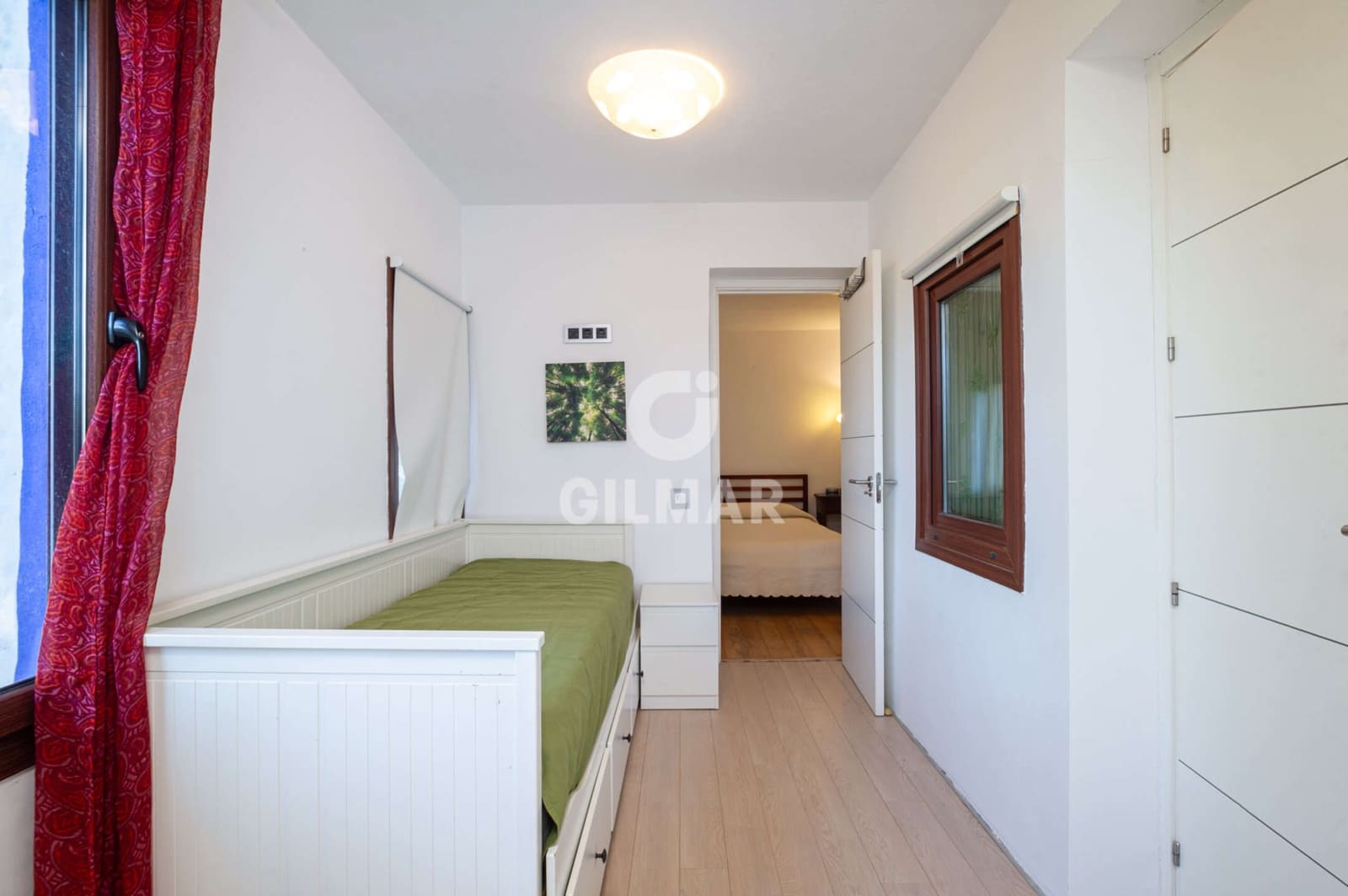 3 quarto Moradia Geminada para venda em Golden Mile com piscina - 595 000 € (Ref: 9228044)