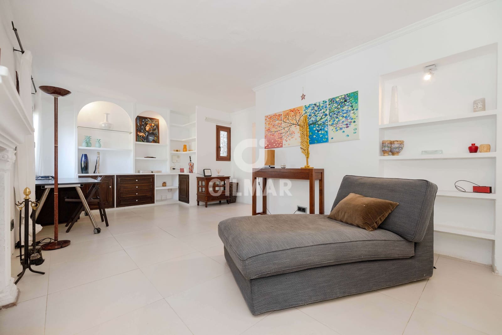 Pareado de 3 habitaciones en Golden Mile en venta con piscina - 550.000 € (Ref: 9228044)