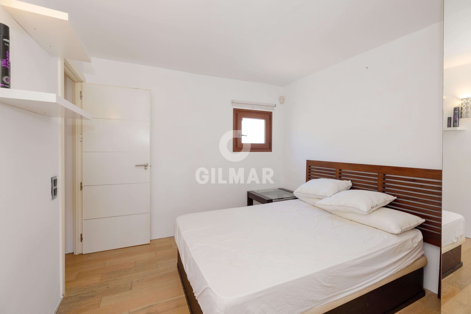 Pareado de 3 habitaciones en Golden Mile en venta con piscina - 550.000 € (Ref: 9228044)