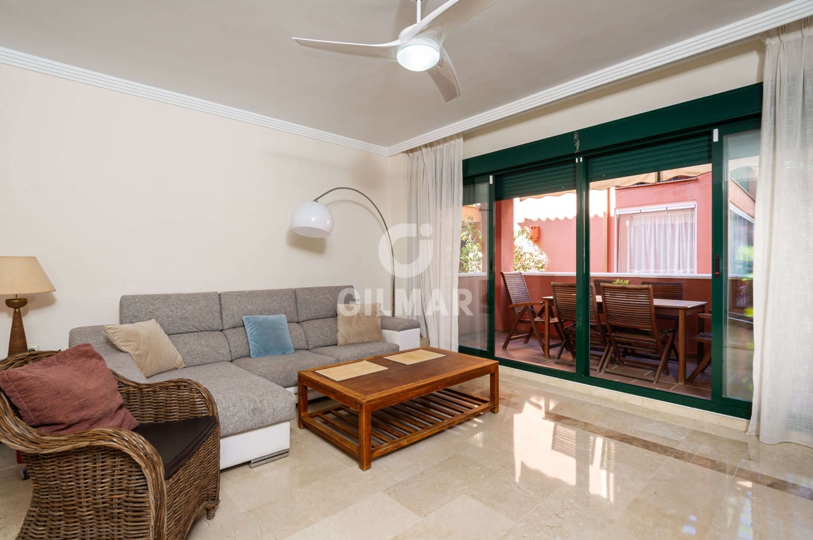 2 soveværelse Lejlighed til salg i Marbesa med swimmingpool garage - € 422.000 (Ref: 9228045)