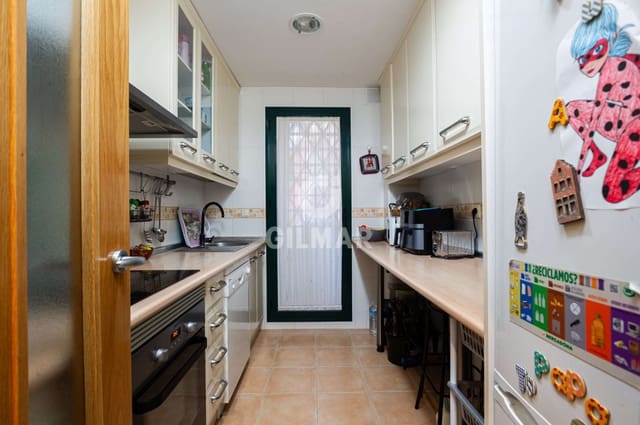 2 soveværelse Lejlighed til salg i Marbesa, Marbella med swimmingpool garage - € 422.000 (Ref: 9228045)