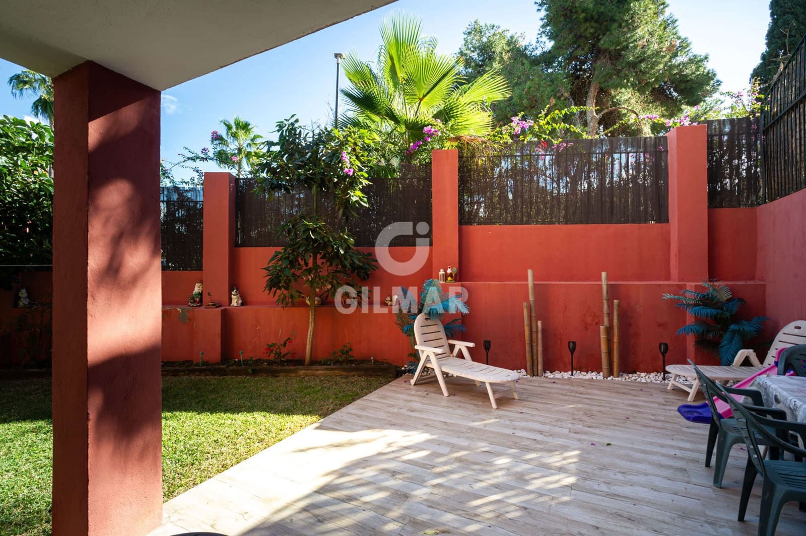 2 soveværelse Lejlighed til salg i Marbesa med swimmingpool garage - € 422.000 (Ref: 9228045)