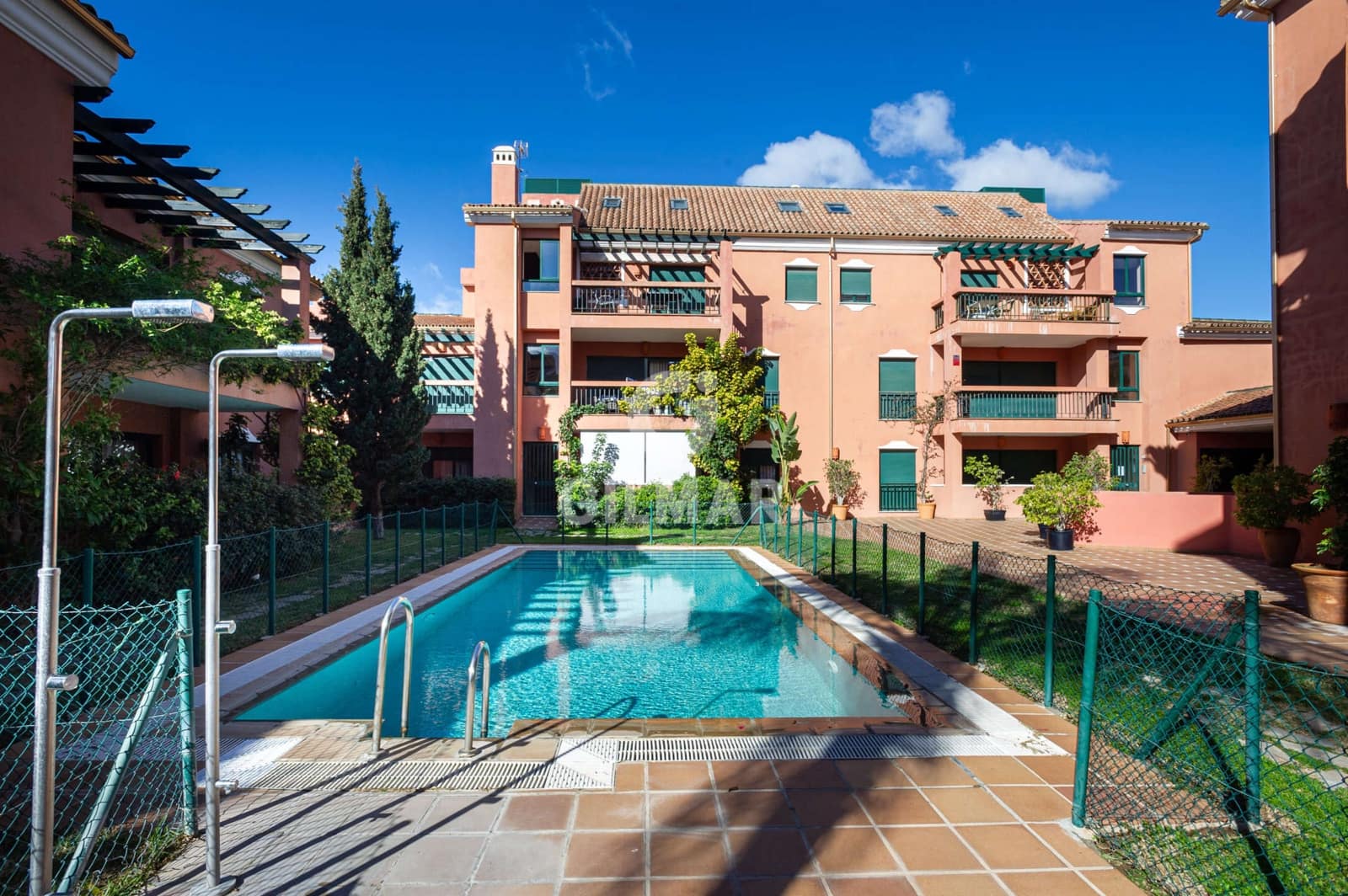 2 soveværelse Lejlighed til salg i Marbesa med swimmingpool garage - € 422.000 (Ref: 9228045)