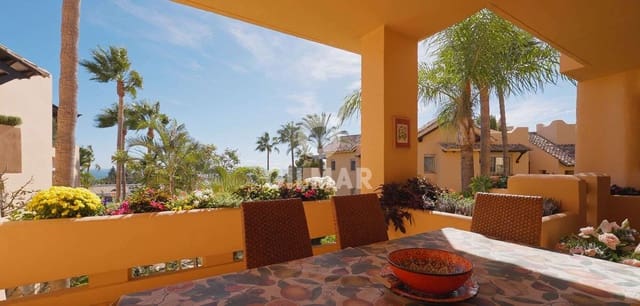 Piso de 3 habitaciones en Sierra Blanca, Marbella en venta con piscina garaje - 1.650.000 € (Ref: 9228046)