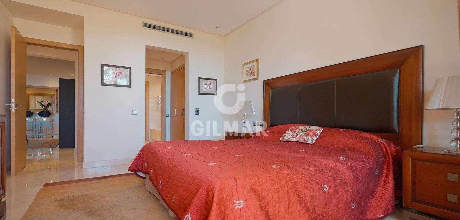 Piso de 3 habitaciones en Golden Mile en venta con piscina garaje - 1.650.000 € (Ref: 9228046)
