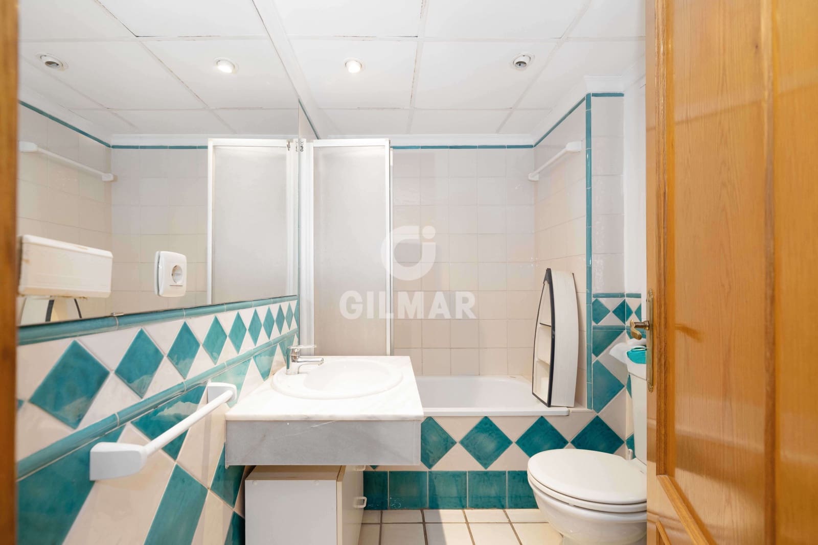 3 sypialnia Penthouse na sprzedaż w Costabella z basenem garażem - 440 000 € (Ref: 9228047)