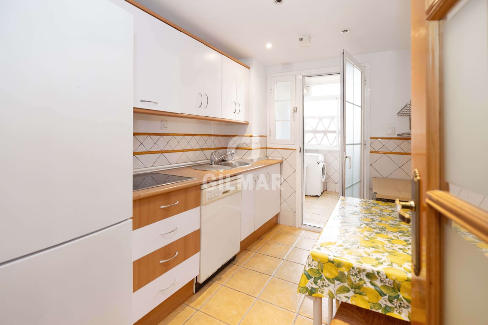 3 sypialnia Penthouse na sprzedaż w Costabella z basenem garażem - 440 000 € (Ref: 9228047)