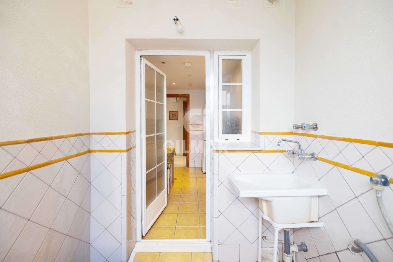 3 sypialnia Penthouse na sprzedaż w Costabella z basenem garażem - 440 000 € (Ref: 9228047)