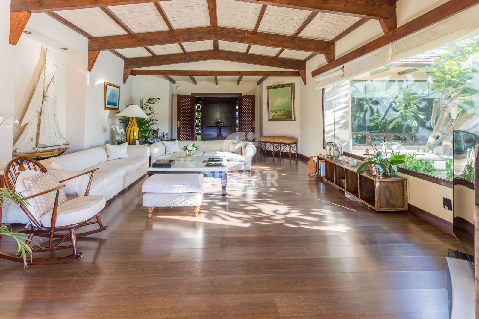 6 soveværelse Villa til salg i Rio Real med swimmingpool garage - € 4.350.000 (Ref: 9229121)