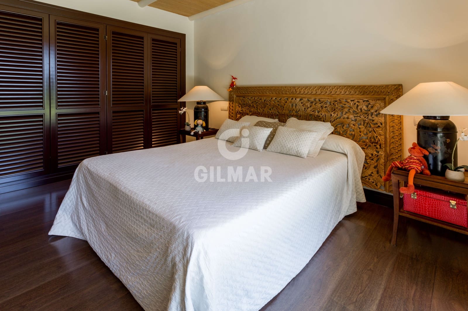 6 soveværelse Villa til salg i Rio Real med swimmingpool garage - € 4.350.000 (Ref: 9229121)