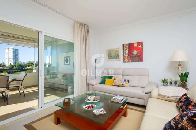 2 soveværelse Lejlighed til salg i Río Real, Marbella med swimmingpool garage - € 750.000 (Ref: 9229123)