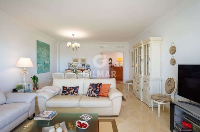 2 soveværelse Lejlighed til salg i Río Real, Marbella med swimmingpool garage - € 750.000 (Ref: 9229123)